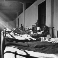 Maria Chroussaki: Hospital ward, 1941