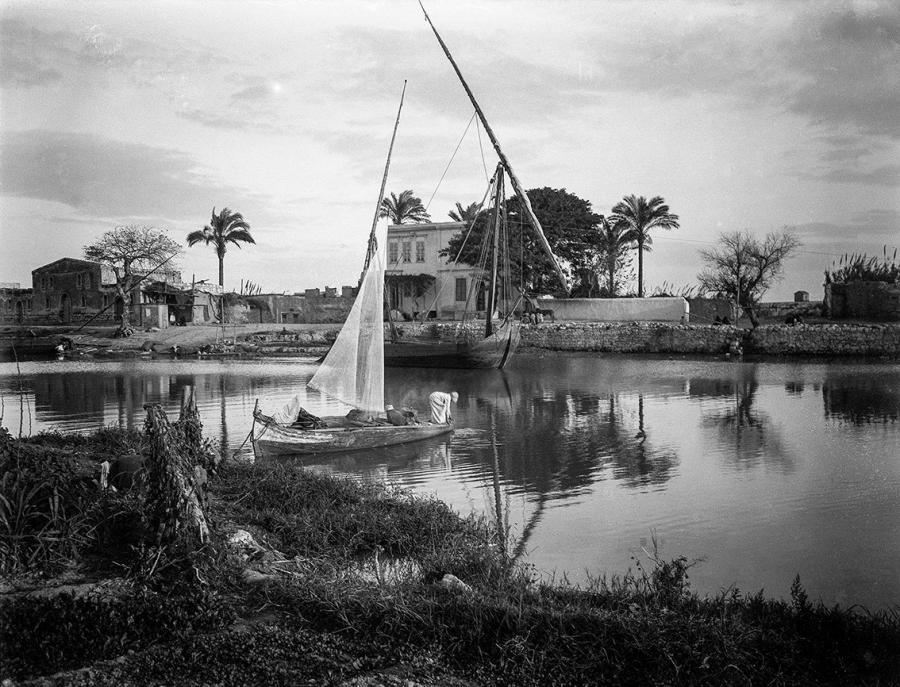 Μαίρη Παρασκευά: Στις όχθες του Νείλου, 1903 ή 1912